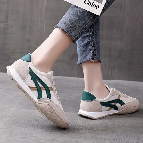 Canvas Breathable Sporty Lace Up Women Stripes Sneakers - Green image