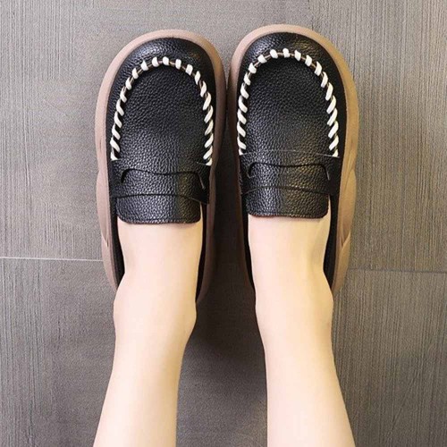 Casual Shallow Mouth Thick Sole Slip On Loafers Casual Shoes Black image