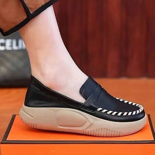 Casual Shallow Mouth Thick Sole Slip On Loafers Casual Shoes Black image