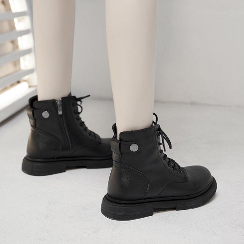Round Toe High Top Comfortable Lace Up Women Boots Black image
