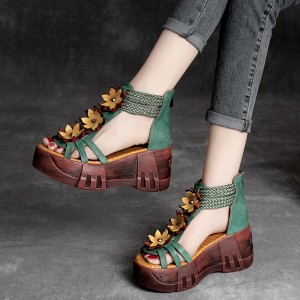 Flowers Decor Strappy Back Zipper Peep Toe Wedge Sandals - Green