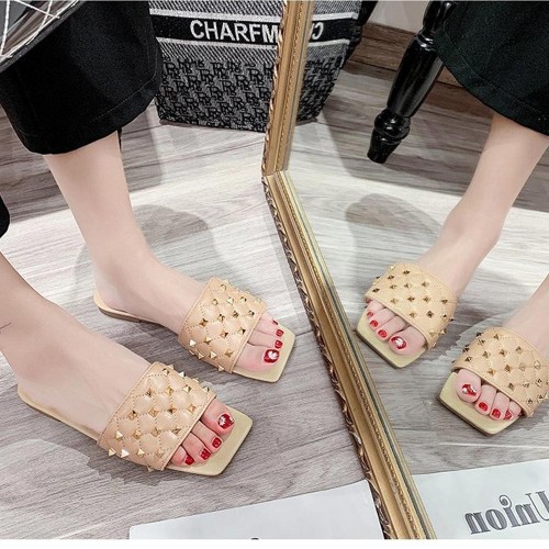 Rhombus Comfortable Flat Bottom Square Toe Slippers - Brown image