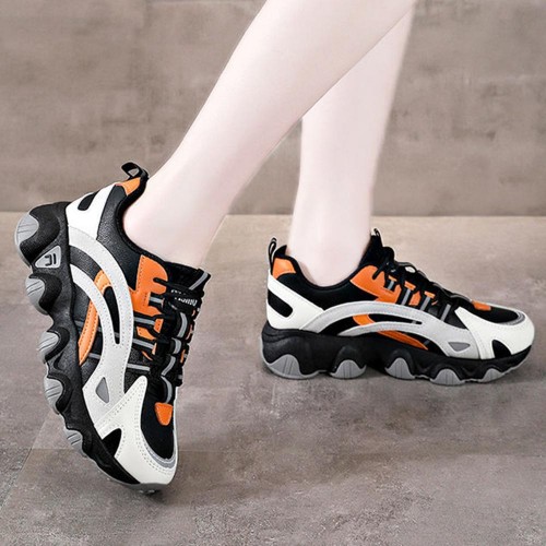 Breathable Mesh Round Toe Cross Straps Lace Up Sneakers - White image