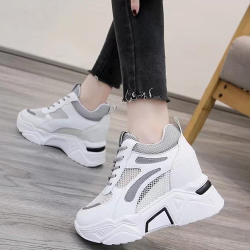  Platform Mesh Round Toe Thick Bottom Breathable Sneakers - Grey image