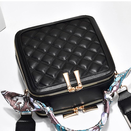 Rhombus Portable Square Messenger Women Shoulder bag - Black image