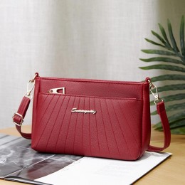 Trendy Adjustable Stripe Rhombic Small Square Messenger Bag - Red