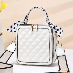 Rhombus Portable Square Messenger Women Shoulder bag - Cream