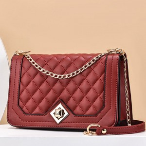 Elegant Rhombus Flip Lock Closure Women Shoulder Bag - Red