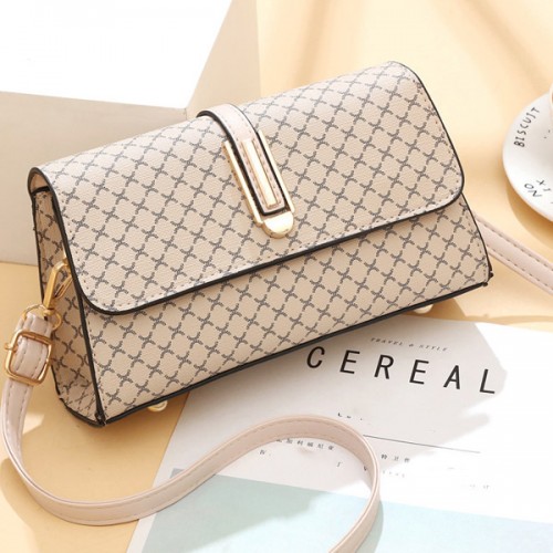 Trendy Geometric Patch Pocket Women Shoulder Bags - Beige image