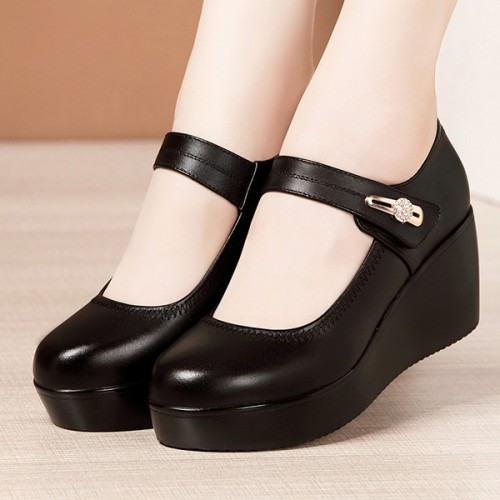 Platform Round Toe Soft Sole Wedge Women Casual Shoes - Black image