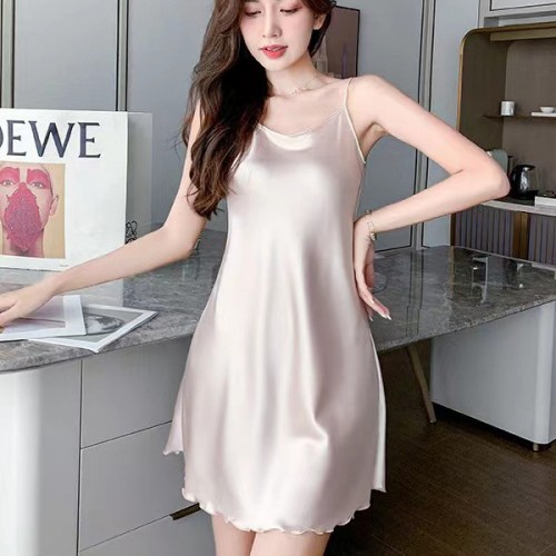 Comfortable Uniform Slim Silk Solid Color Women Nightwear - Cream image