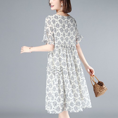 Elegant Leaves Printed Loose Trumpet Sleeve Women Midi Dress - White image