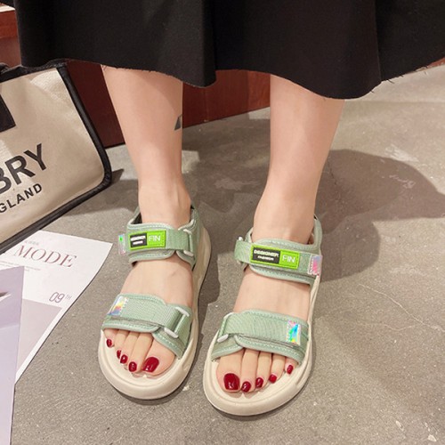 Comfortable Round Head Soft Bottom Women Sporty Sandals - Green image