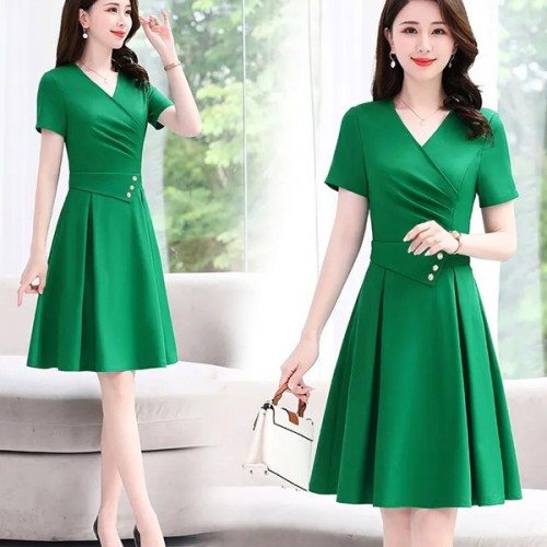 Elegant V Neck Waist Strap Buttons Women Midi Dress - Green image
