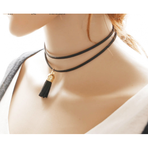 Women Fashion Romantic Pendant Retro Necklace 