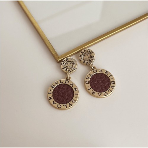 Striking Gold Drop Earrings with Roman Numerals image