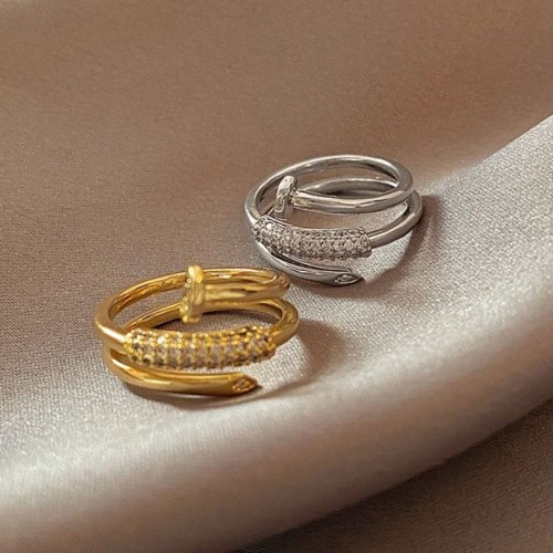 14K Silver Luxurious Screw Ring for Women image